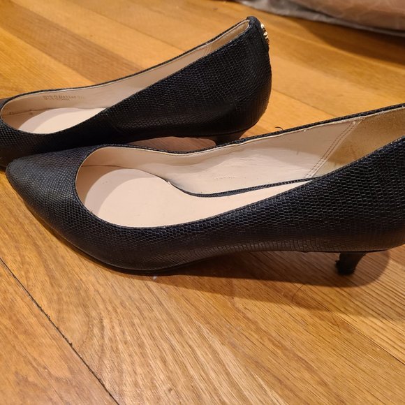 Cole Haan Grand.OS Navy Snakeskin Leather Low Pumps 7.5 - Picture 2 of 4